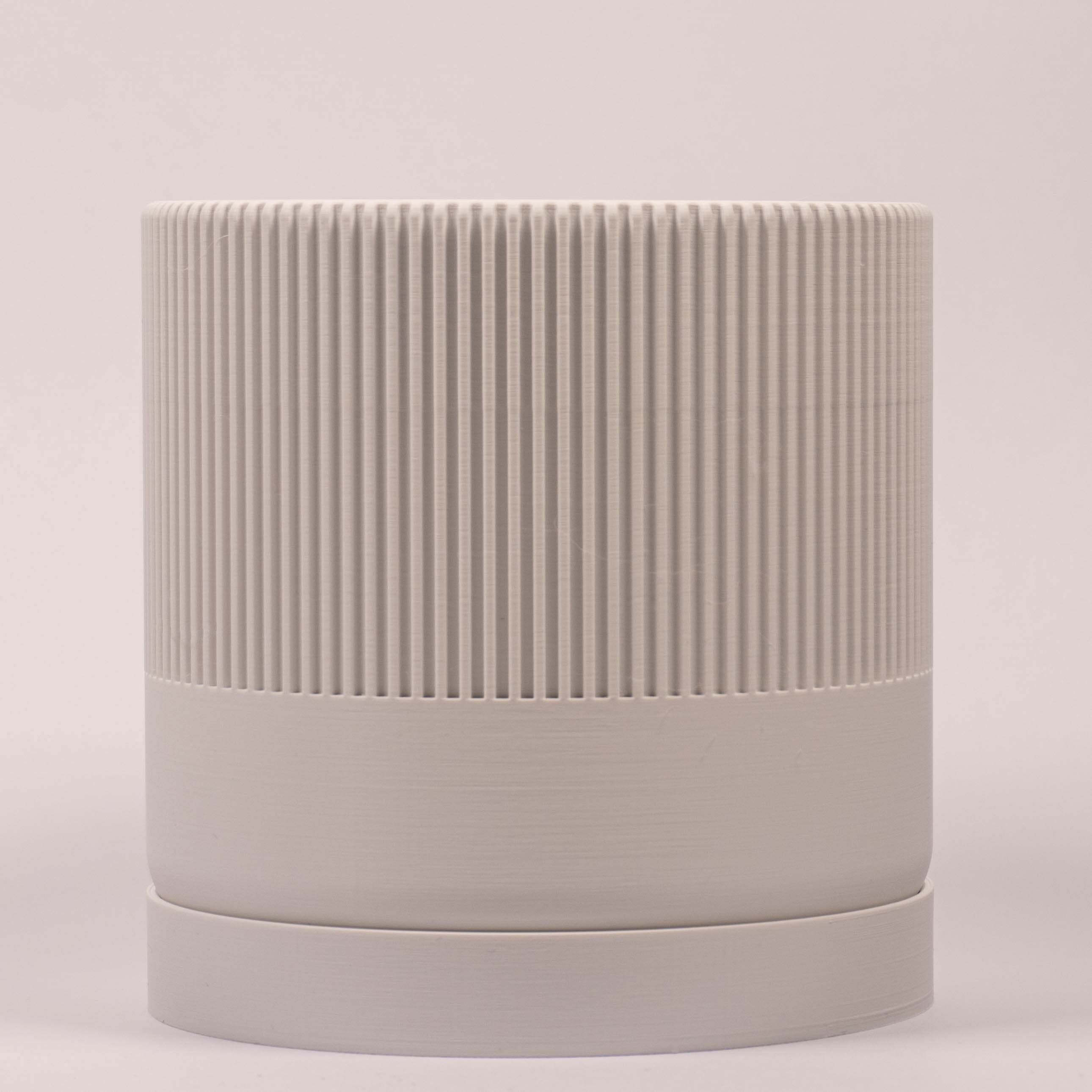 Hvid Mundane Seedling urtepotteskjuler